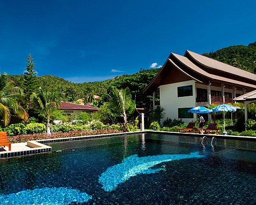 Beach Front Swimming Pool