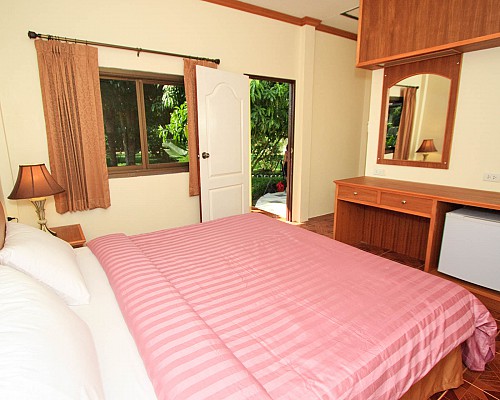 Garden View Bungalow (1 Double Bed)